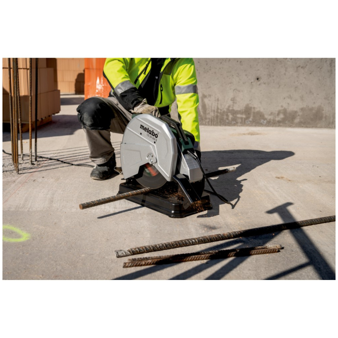 REZALNIK ZA KOVINO METABO CS 24-355 S slika